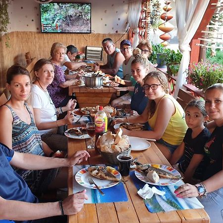 Ingrid Hotel Mangalia Quarto foto